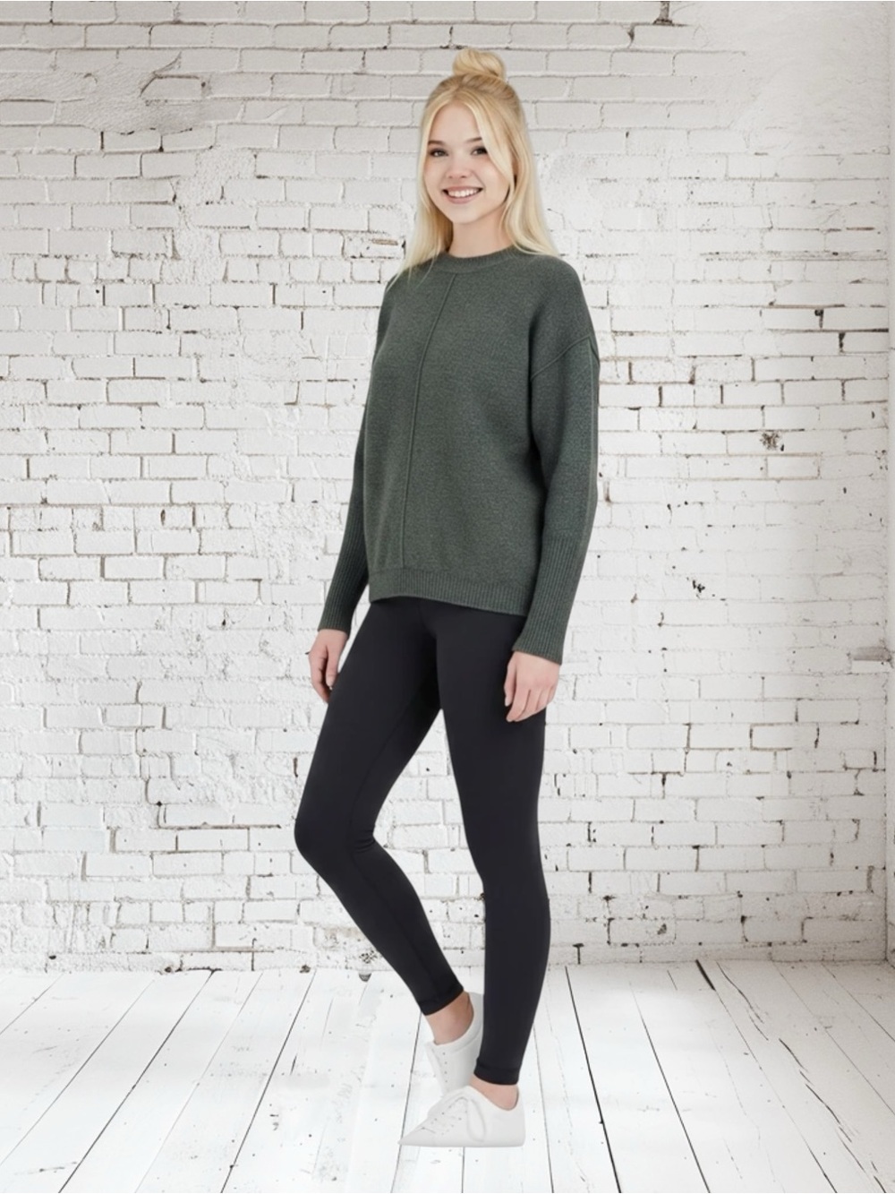 Legendary Outfitters Sweater NWOT | Large  • Soft Acrylic Blend